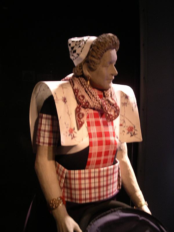 NOM 2008 093.jpg